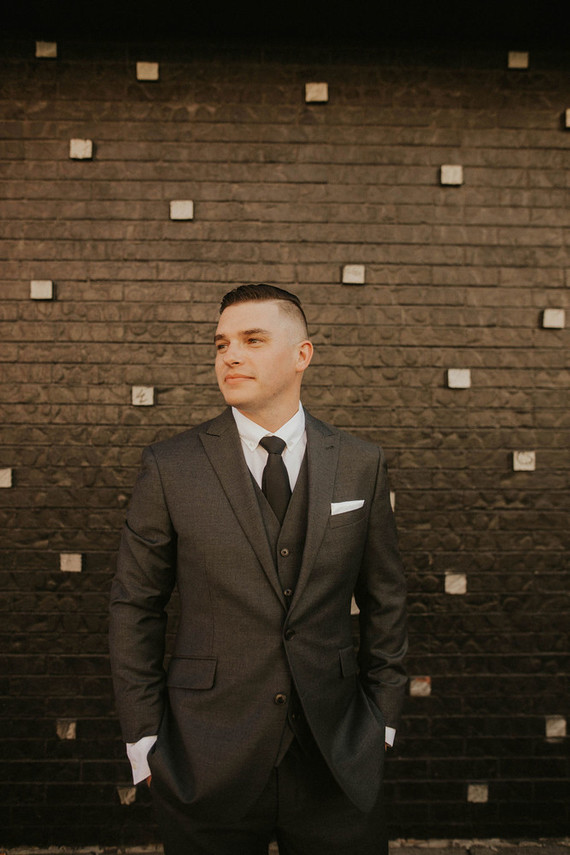 gray groom's suit