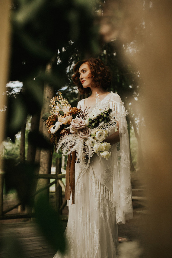 Fall Cedar Lakes estate wedding