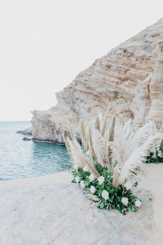 Pampas grass for ceremony Inspiration