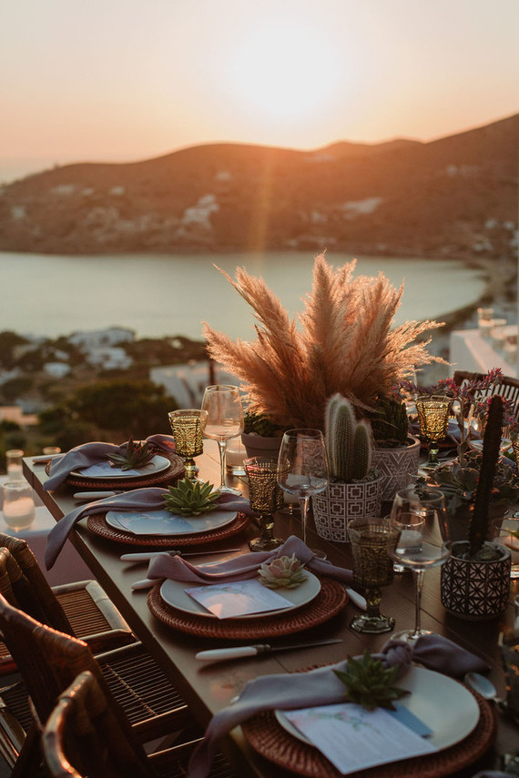 Sunset wedding at Ios Club