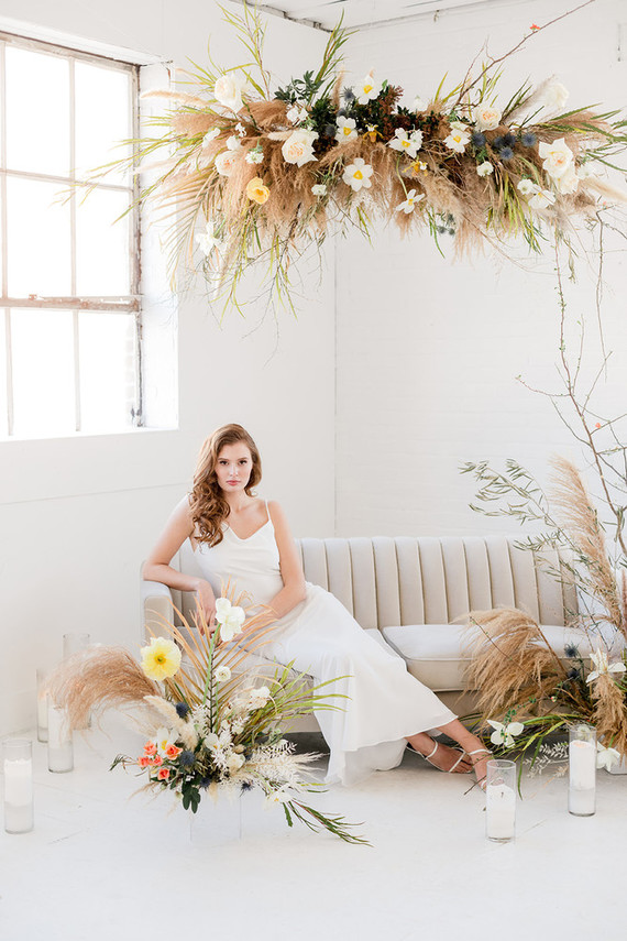 dried floral ceremony decor Inspiration