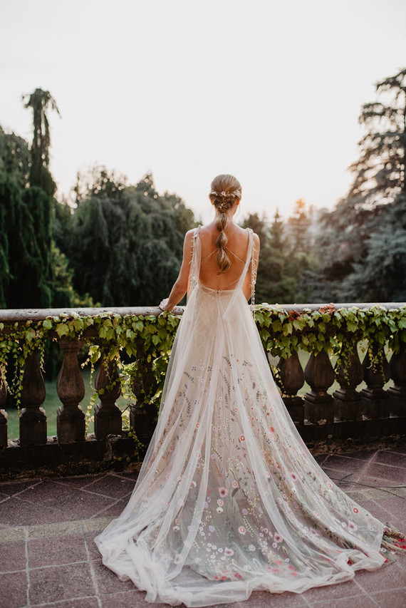 Floral wedding dress