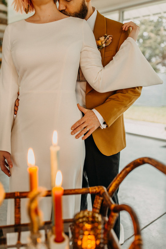 modern desert inspired wedding