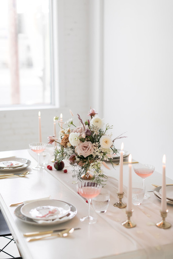 minimalist white tablescape