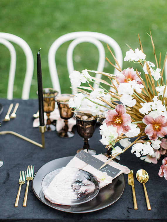 black place setting for wedding