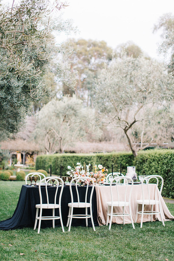 duo tone color block wedding inspiration
