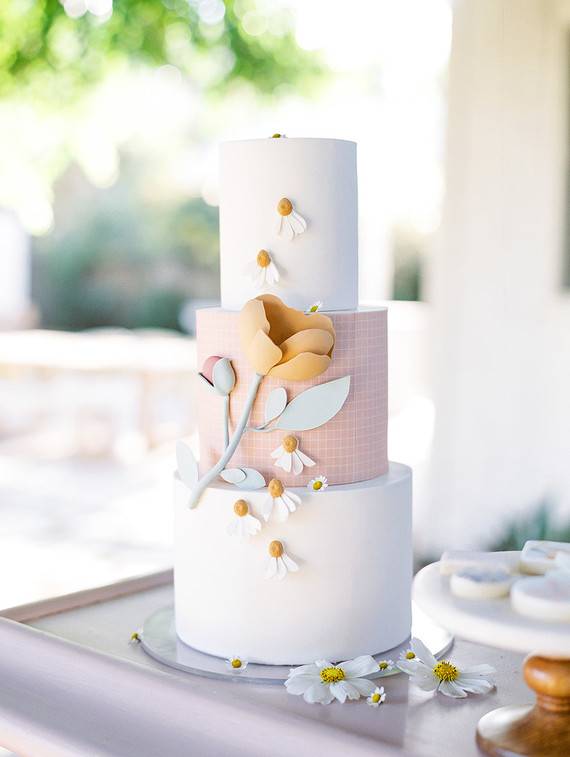 baby shower cake