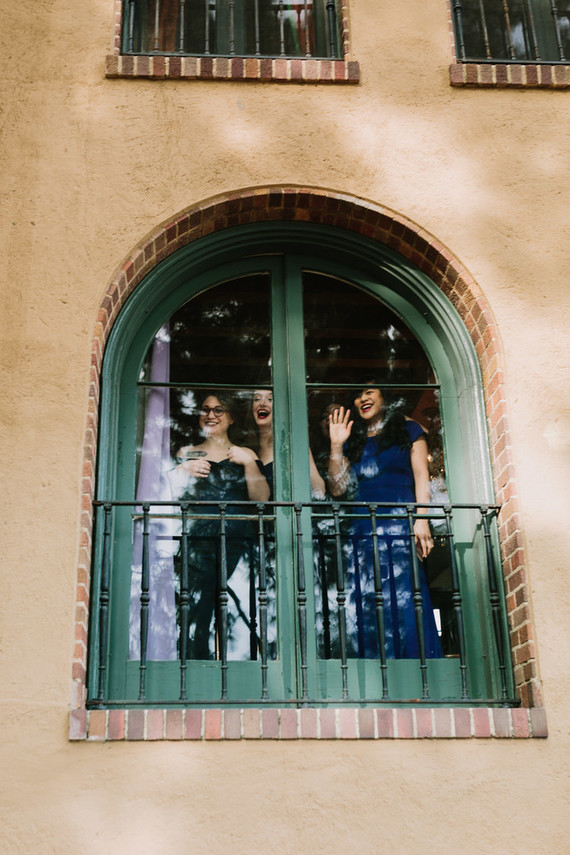 bridesmaids first look