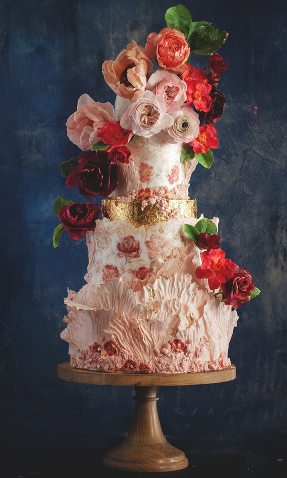 romantic floral wedding cake