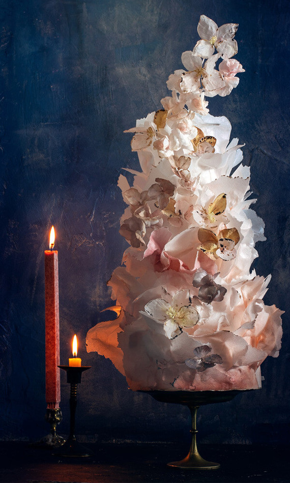 Fine art wedding cakes by Beata Tomasiewicz