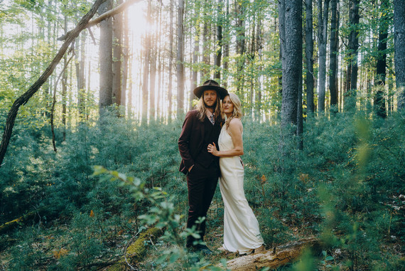 Elopement in the woods