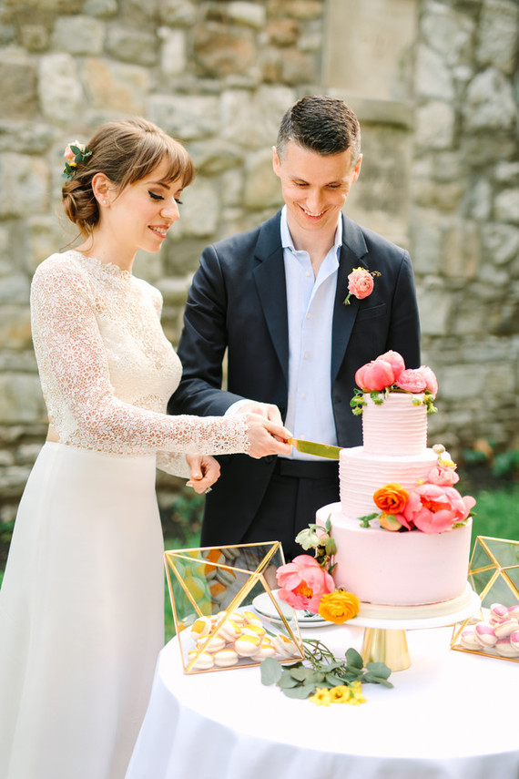 Pink wedding cake Inspiration