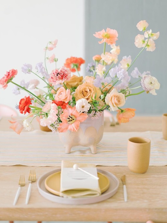 pastel floral arrangement Inspiration