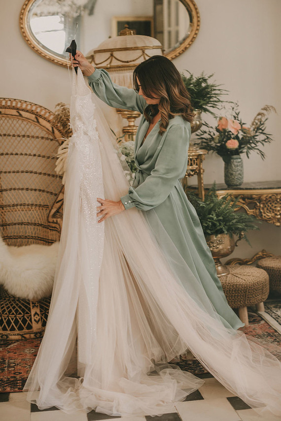bride getting ready