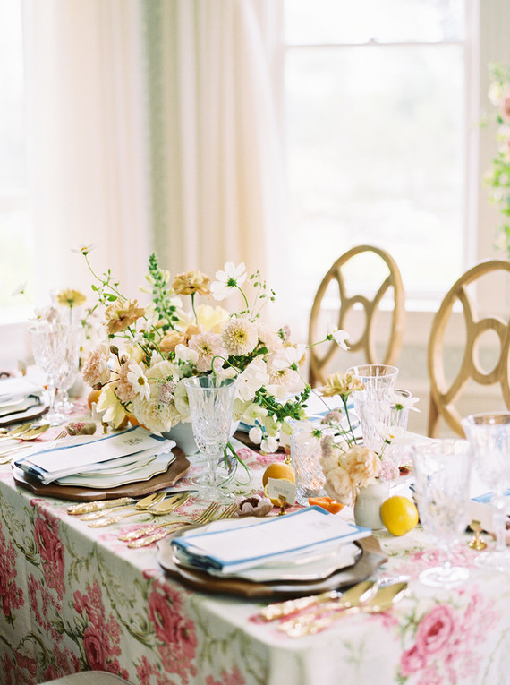 Bright summery tablescape