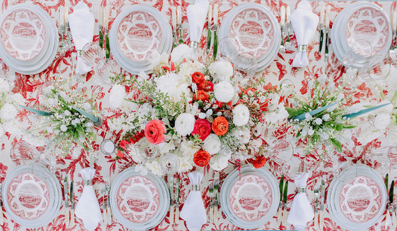 red wedding table