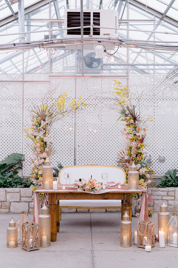 Sweetheart table