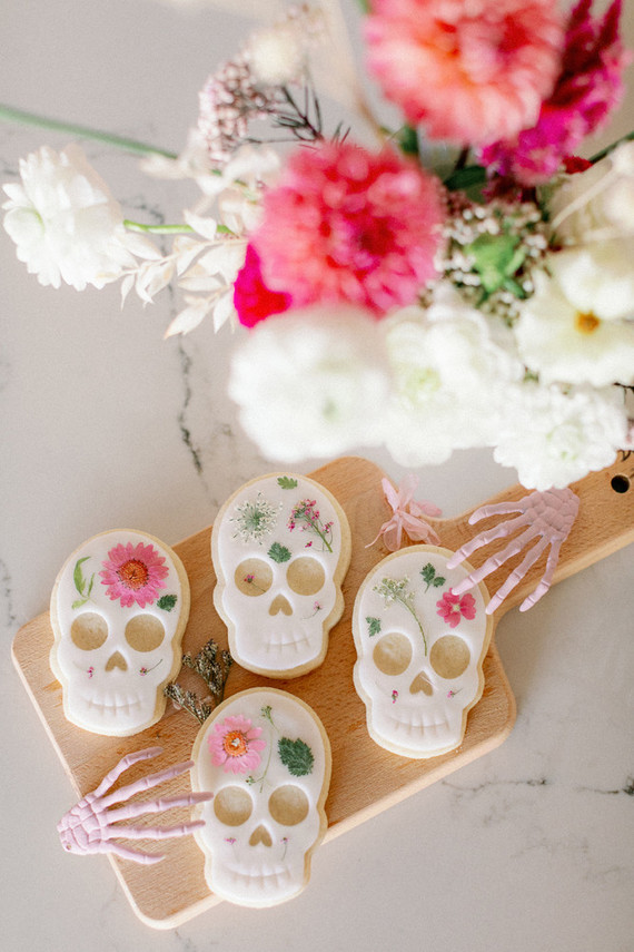 Skull cookies