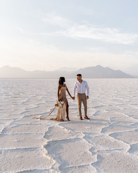Anniversary shoot in the Salt Flats of Utah