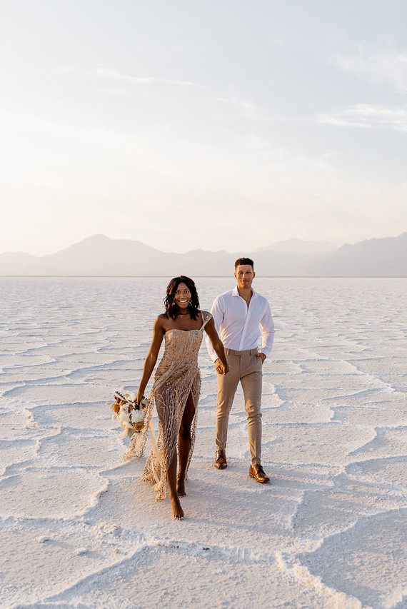 Anniversary shoot in the Salt Flats of Utah Inspiration