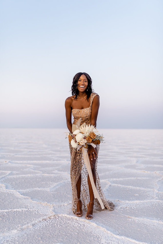 Anniversary shoot in the Salt Flats of Utah