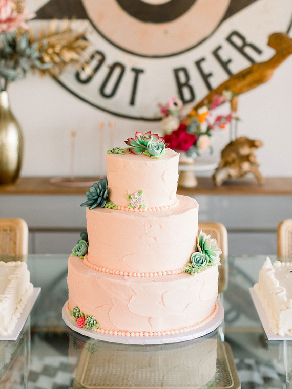 Palm Springs wedding cake