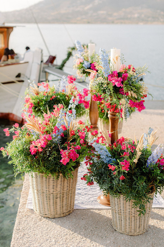 sailboat wedding flowers