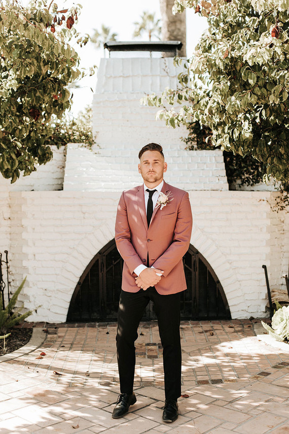 modern California elopement