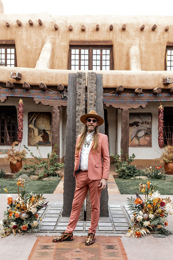 New Mexico groom