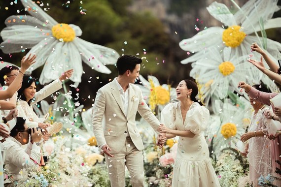 Daisy wedding decor Inspiration
