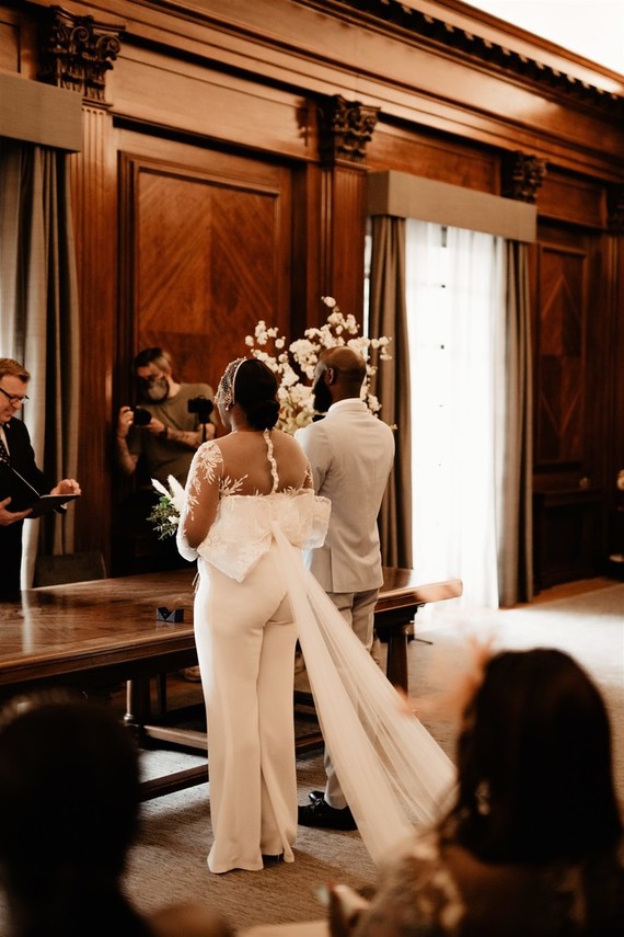 stylish London wedding