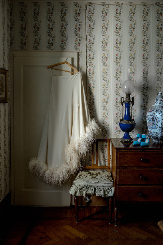 feather wedding dress