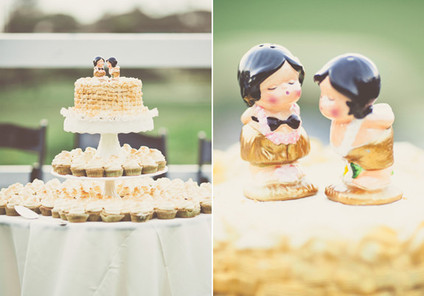 Gold accented cake + cupcakes