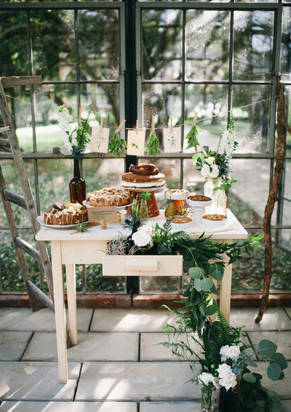 Green Wedding Inspiration