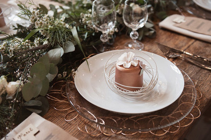 Golden mini cake