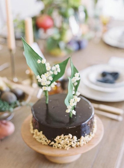 Velvety green wedding inspiration Wedding Inspiration