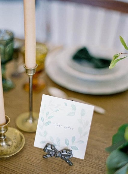 Velvety green wedding inspiration Wedding Inspiration