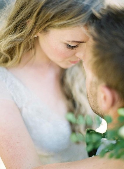 Velvety green wedding inspiration Wedding Inspiration