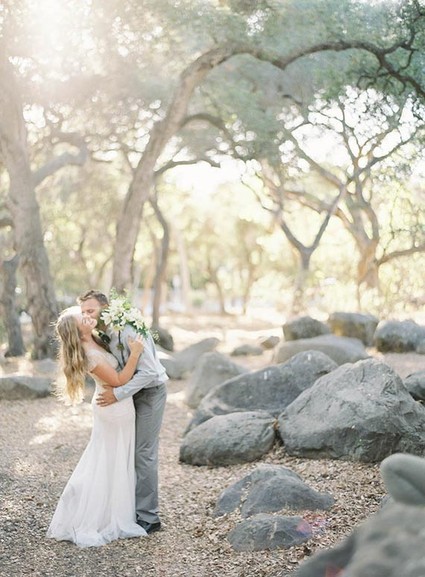 Velvety green wedding inspiration Wedding Inspiration