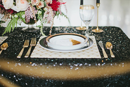 Black and gold tables cape