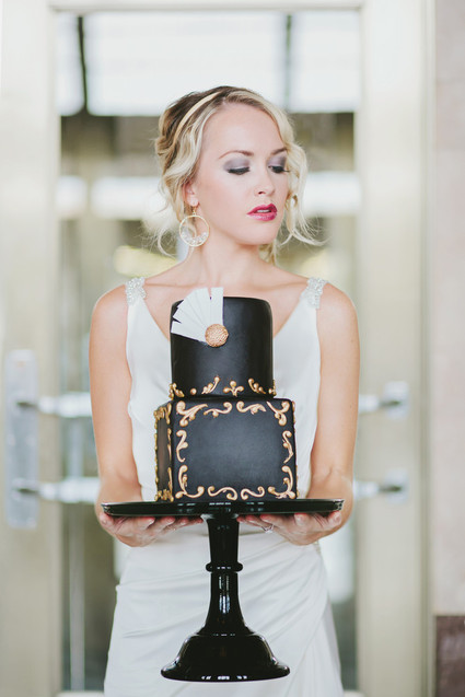 Black & gold Art Deco wedding cakes