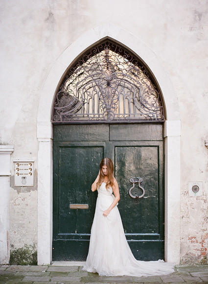 Dark, romantic wedding inspiration Wedding Inspiration