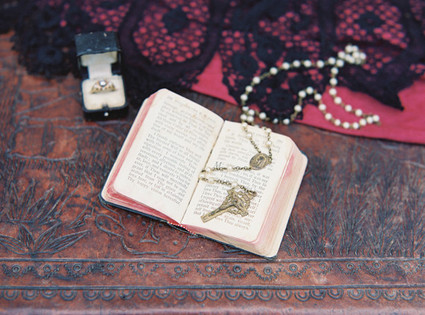 Vintage wedding ring