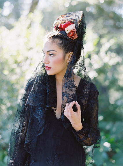 Spanish floral crown