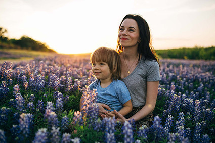 Texas Blue Bonnet Family Photos by Alysha Rainwaters | 100 Layer Cakelet Inspiration