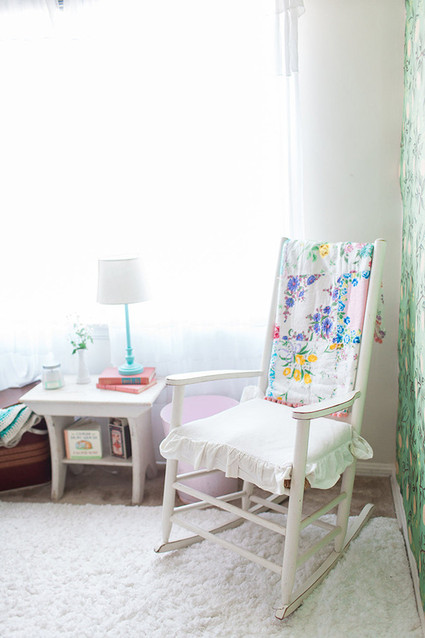 Vintage nursery ideas | Poiema Photography | 100 Layer Cakelet