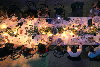 Modern Philip Dixon house wedding