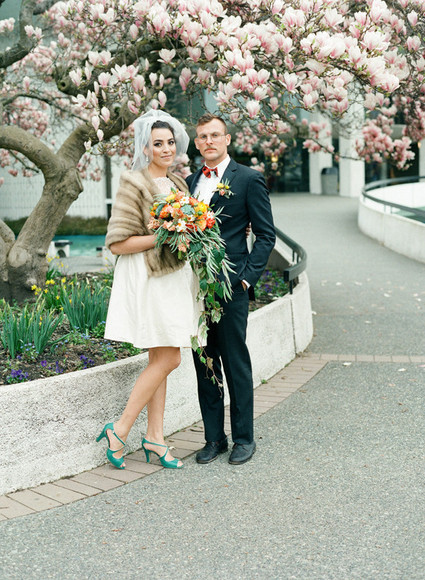 Short wedding dress
