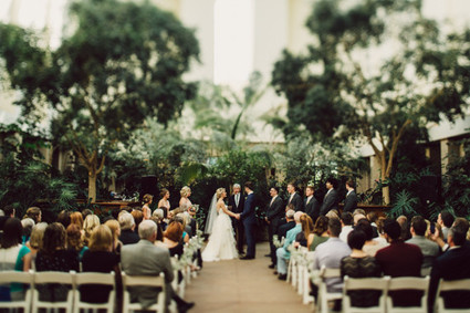 Modern Nebraska wedding ceremony