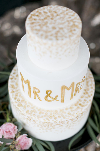 Black and Gold Wedding Ideas